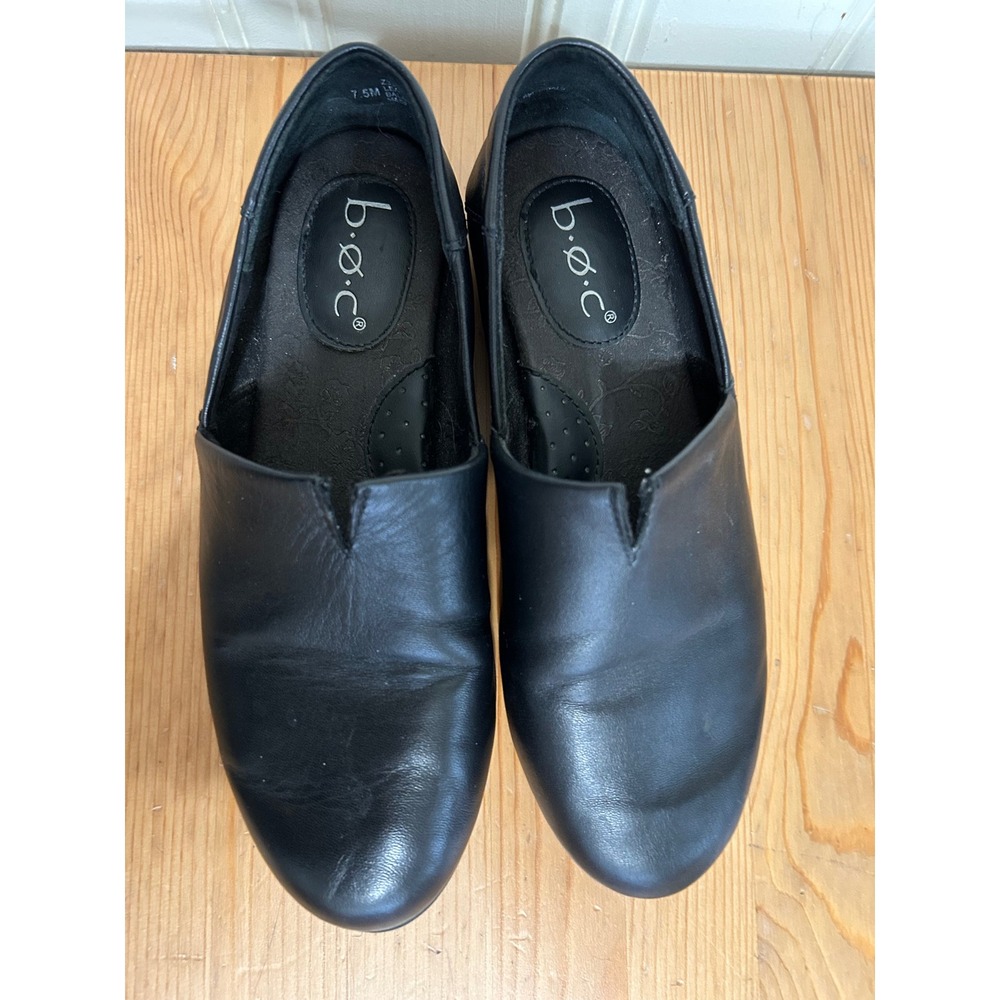 b.o.c. Born Concept Womens Black Notched Leather Slip On Loafer Flats Size 7.5M